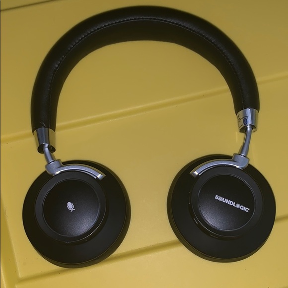 logic bluetooth headphones